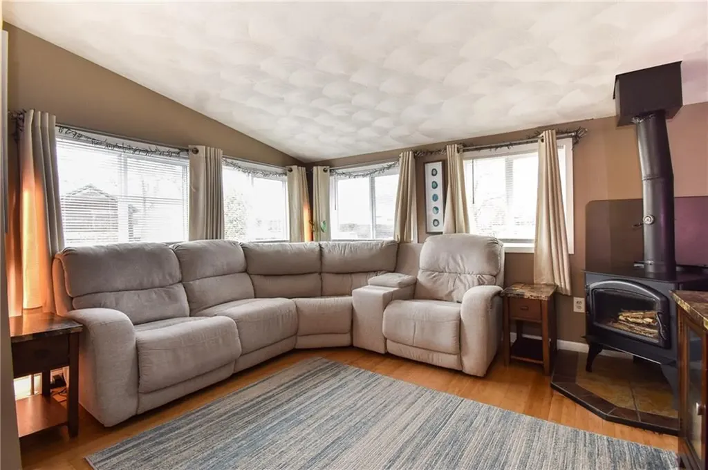 40 Arlee Street Warwick RI 02889