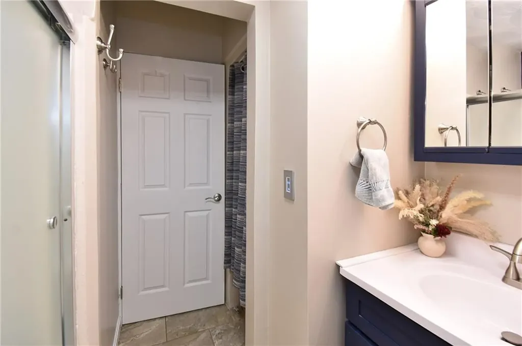 40 Arlee Street Warwick RI 02889