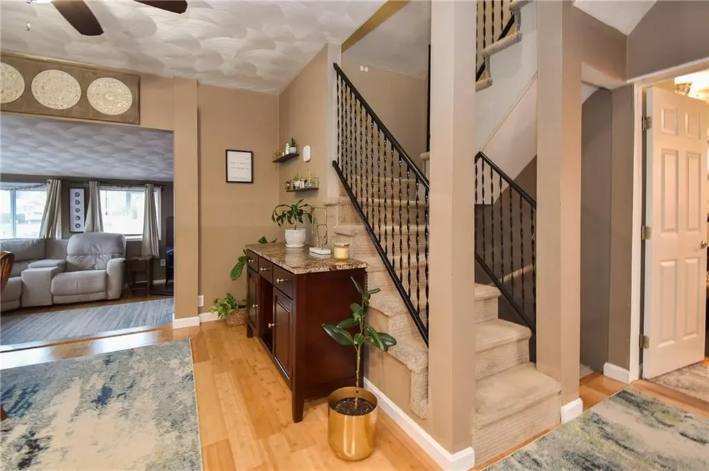 40 Arlee Street Warwick RI 02889