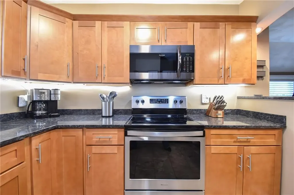 40 Arlee Street Warwick RI 02889