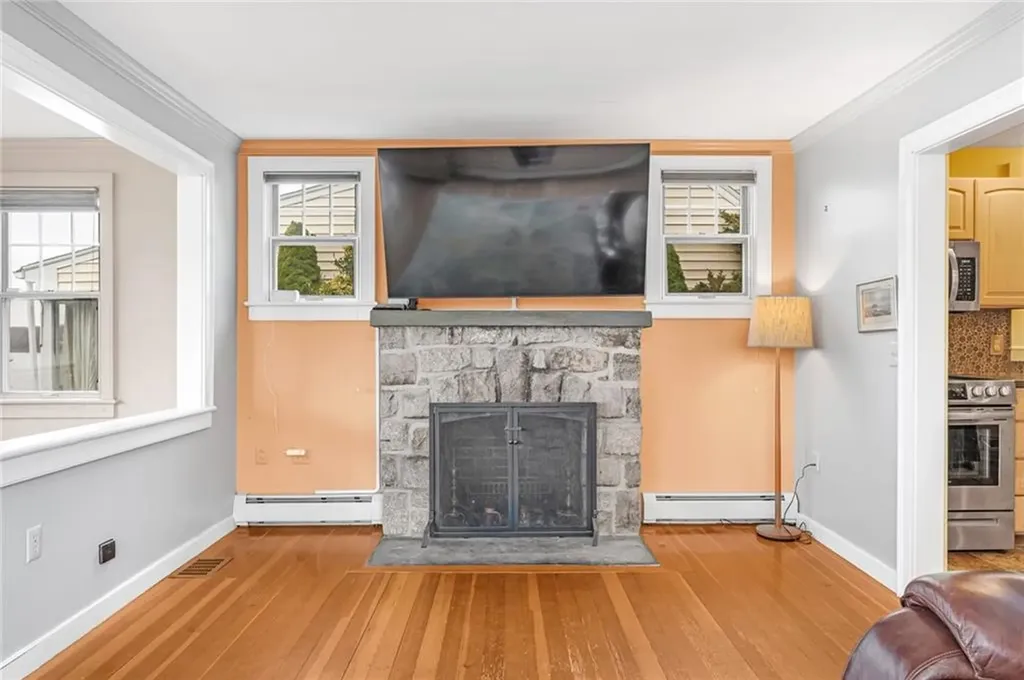 75 Wheatfield Cove Road Narragansett RI 02882