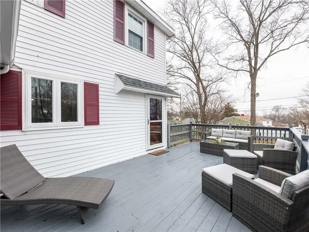 36 Lydia Avenue North Providence RI 02904