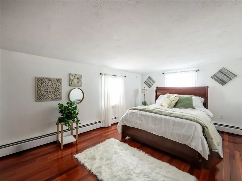 36 Lydia Avenue North Providence RI 02904