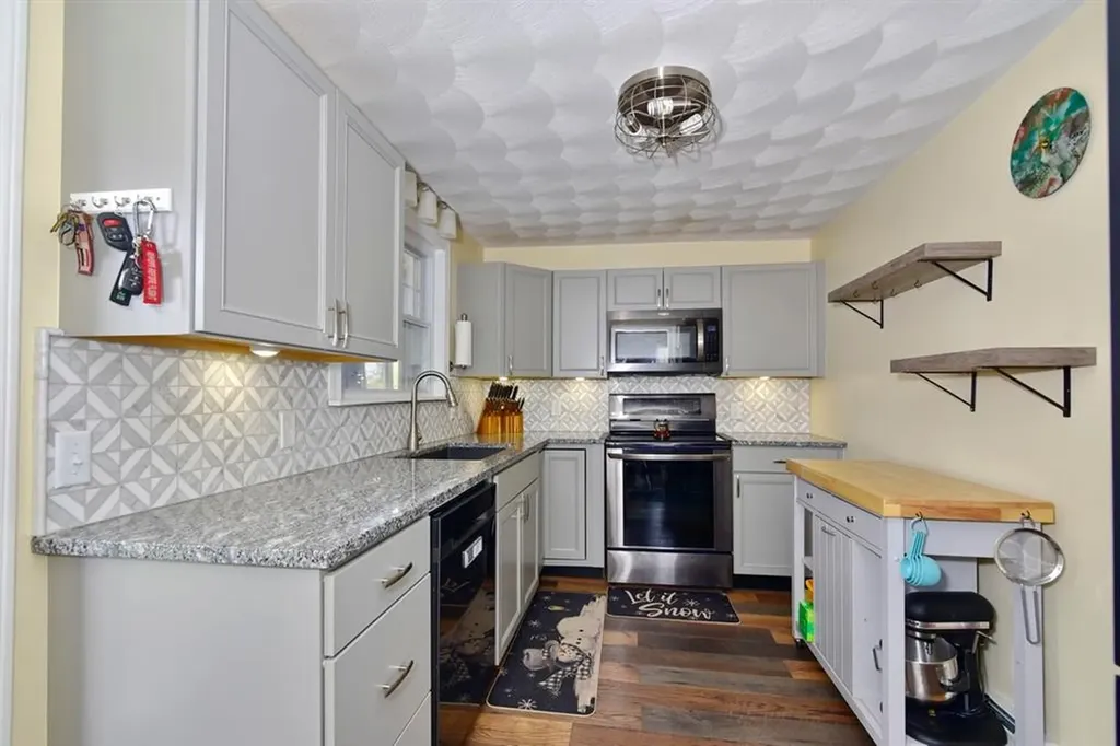 10 Chopin Street Coventry RI 02816
