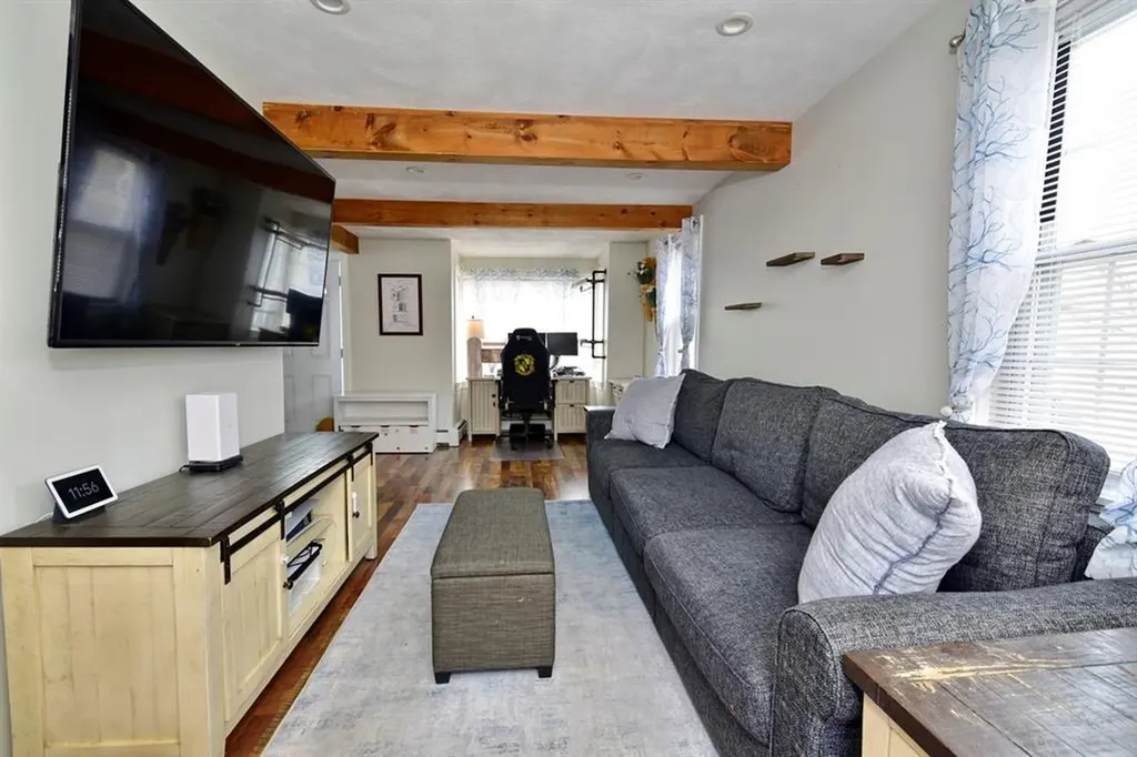 10 Chopin Street Coventry RI 02816