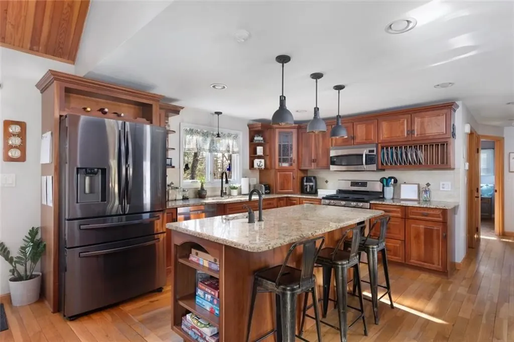 27 Cynthia Drive Coventry RI 02816