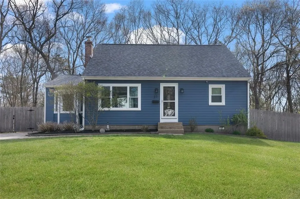 27 Cynthia Drive Coventry RI 02816