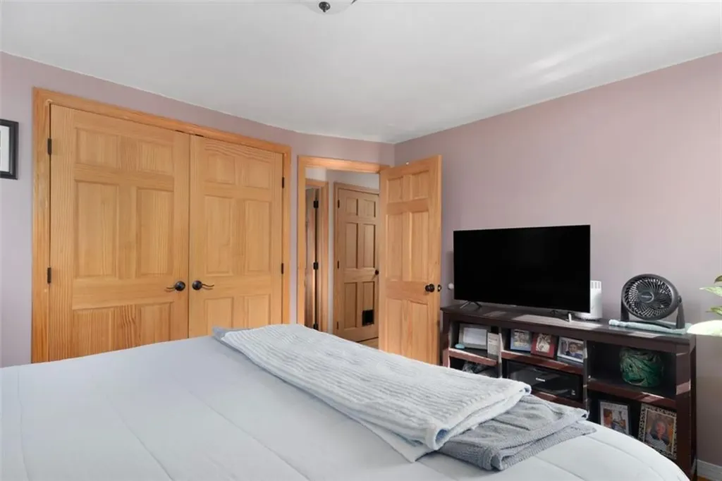 27 Cynthia Drive Coventry RI 02816