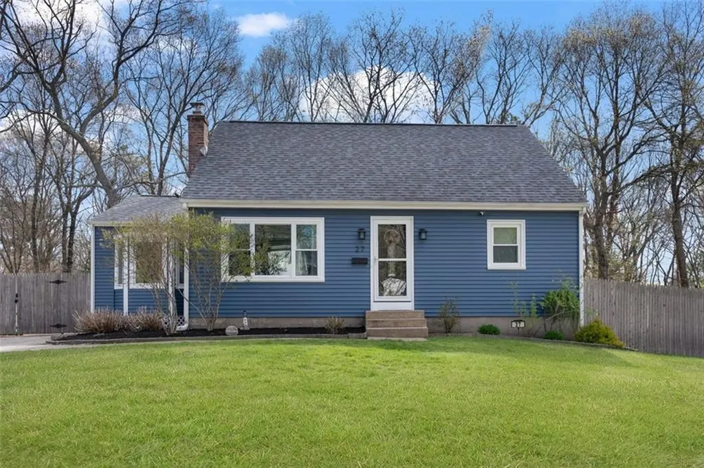 27 Cynthia Drive Coventry RI 02816