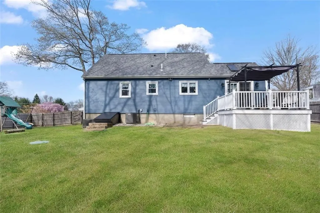 27 Cynthia Drive Coventry RI 02816