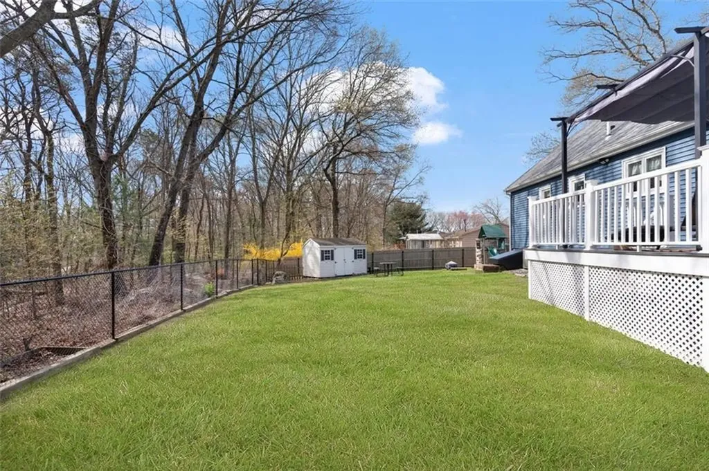 27 Cynthia Drive Coventry RI 02816