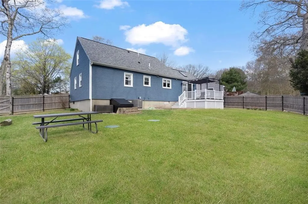 27 Cynthia Drive Coventry RI 02816