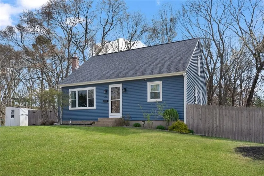 27 Cynthia Drive Coventry RI 02816
