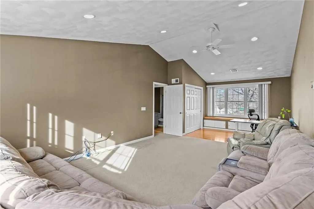 55 South Street Cranston RI 02920