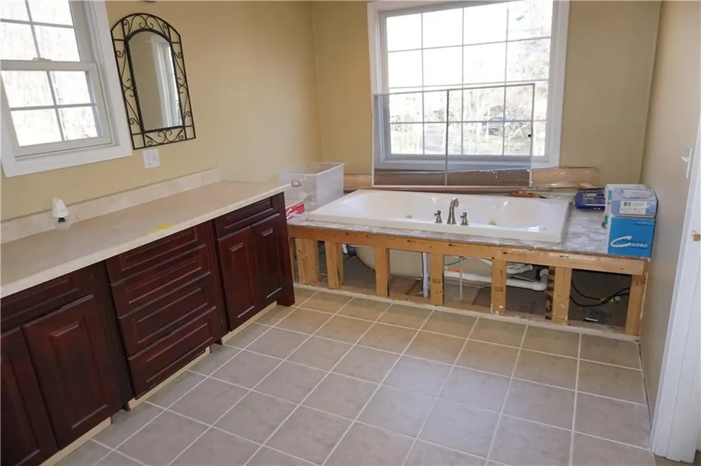 16 Louise Ann Drive Smithfield RI 02917