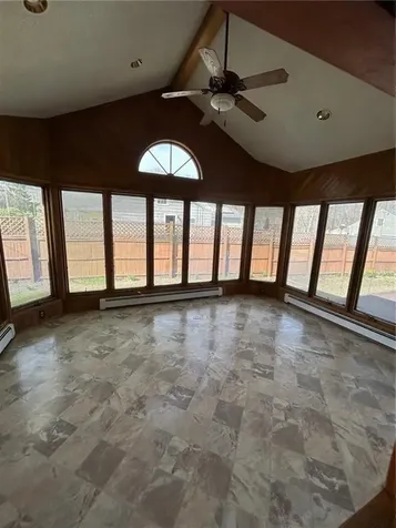 436 Crandall Road Tiverton RI 02878