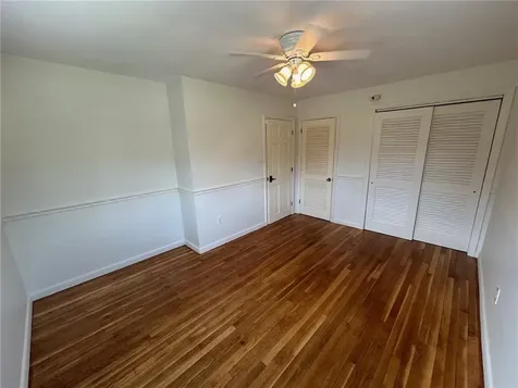 436 Crandall Road Tiverton RI 02878