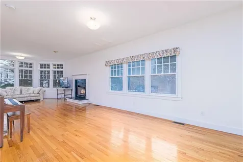 48 Lands End Drive North Kingstown RI 02852