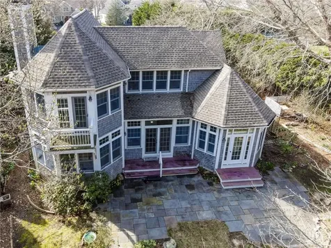 48 Lands End Drive North Kingstown RI 02852