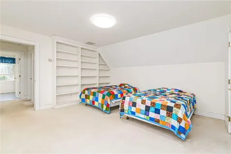 48 Lands End Drive North Kingstown RI 02852