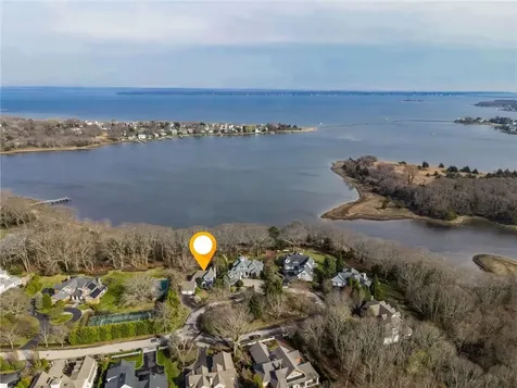 48 Lands End Drive North Kingstown RI 02852