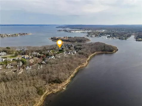 48 Lands End Drive North Kingstown RI 02852