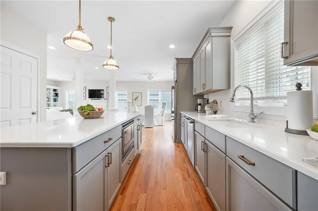 26 Shale Ridge Court Cumberland RI 02864