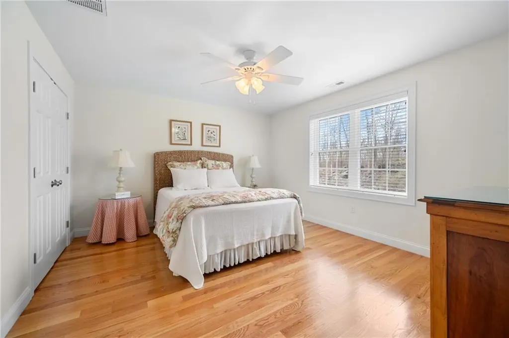 26 Shale Ridge Court Cumberland RI 02864