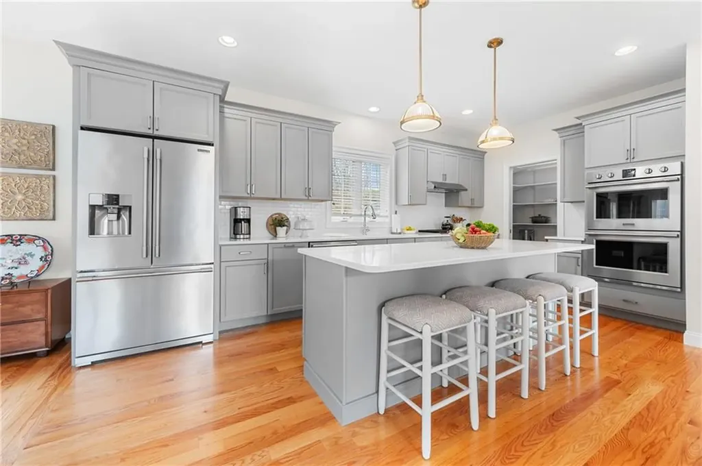 26 Shale Ridge Court Cumberland RI 02864