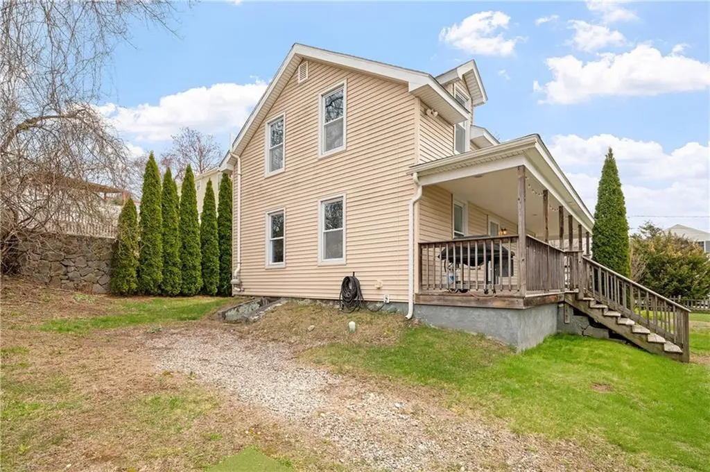 17 Marques Street Cumberland RI 02864