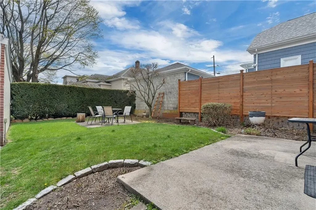 136 Kentland Avenue North Providence RI 02908