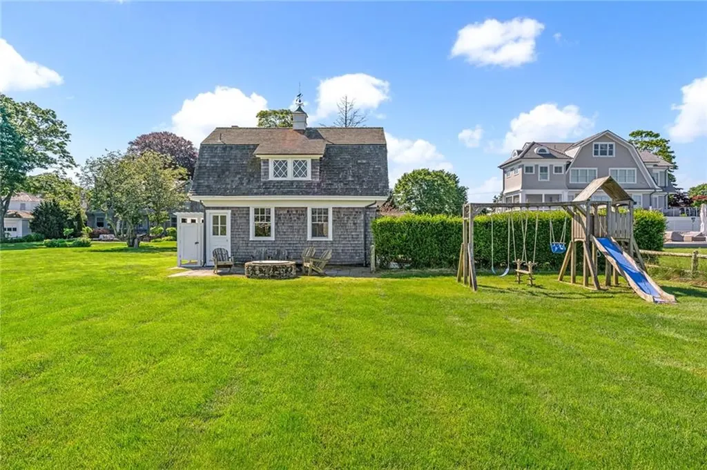 37 Avondale Road Westerly RI 02891