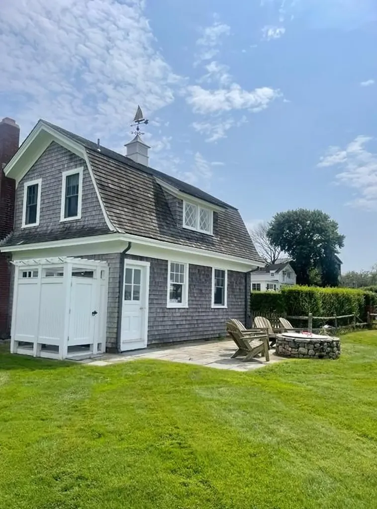 37 Avondale Road Westerly RI 02891