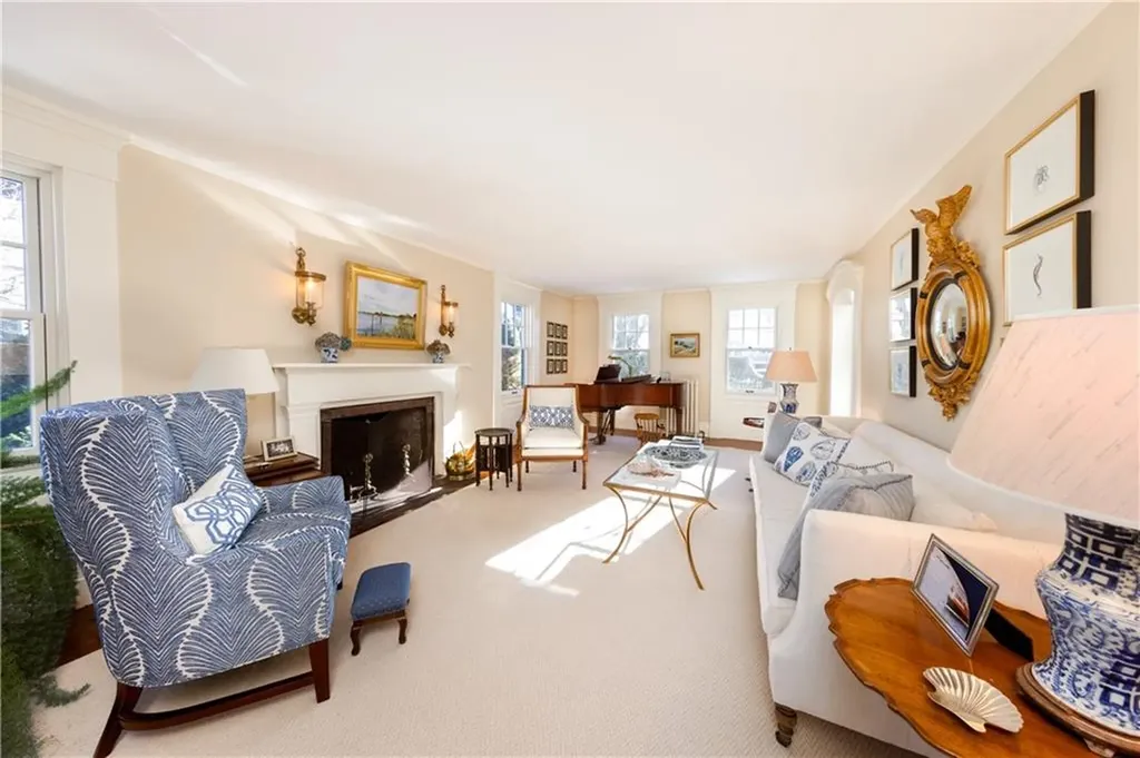 37 Avondale Road Westerly RI 02891