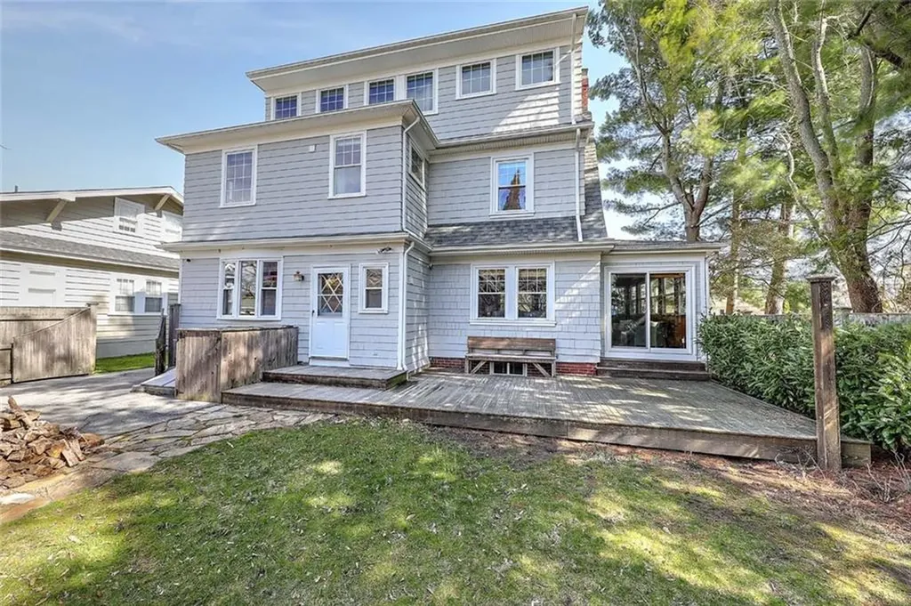 34 Progress Street Pawtucket RI 02860