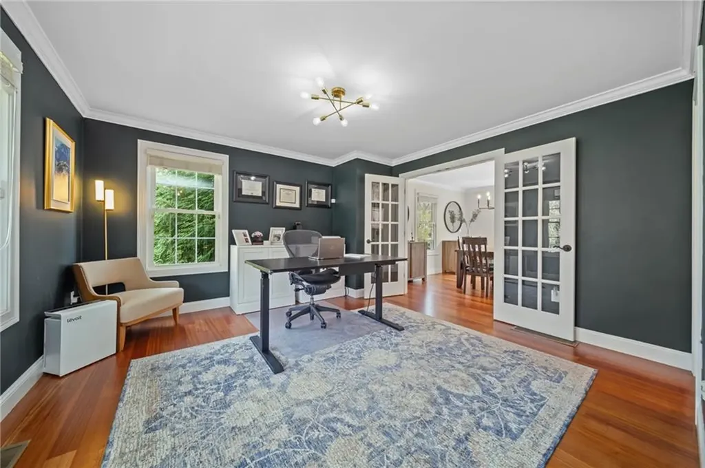 288 Middle Road East Greenwich RI 02818