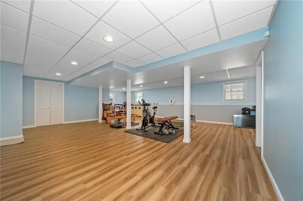 288 Middle Road East Greenwich RI 02818