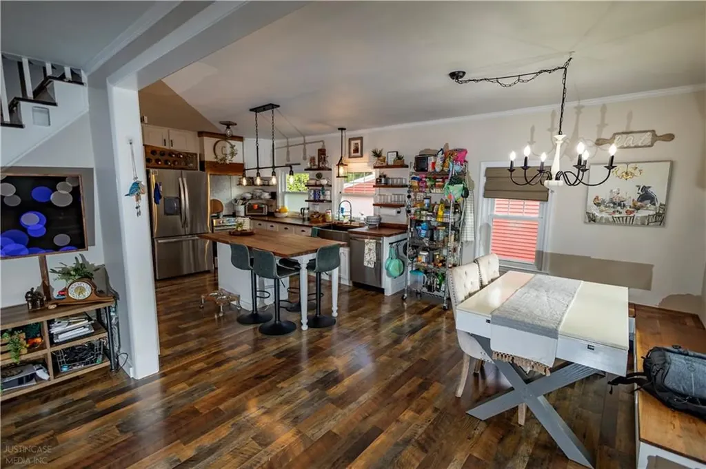 136 Aborn Avenue Warwick RI 02888