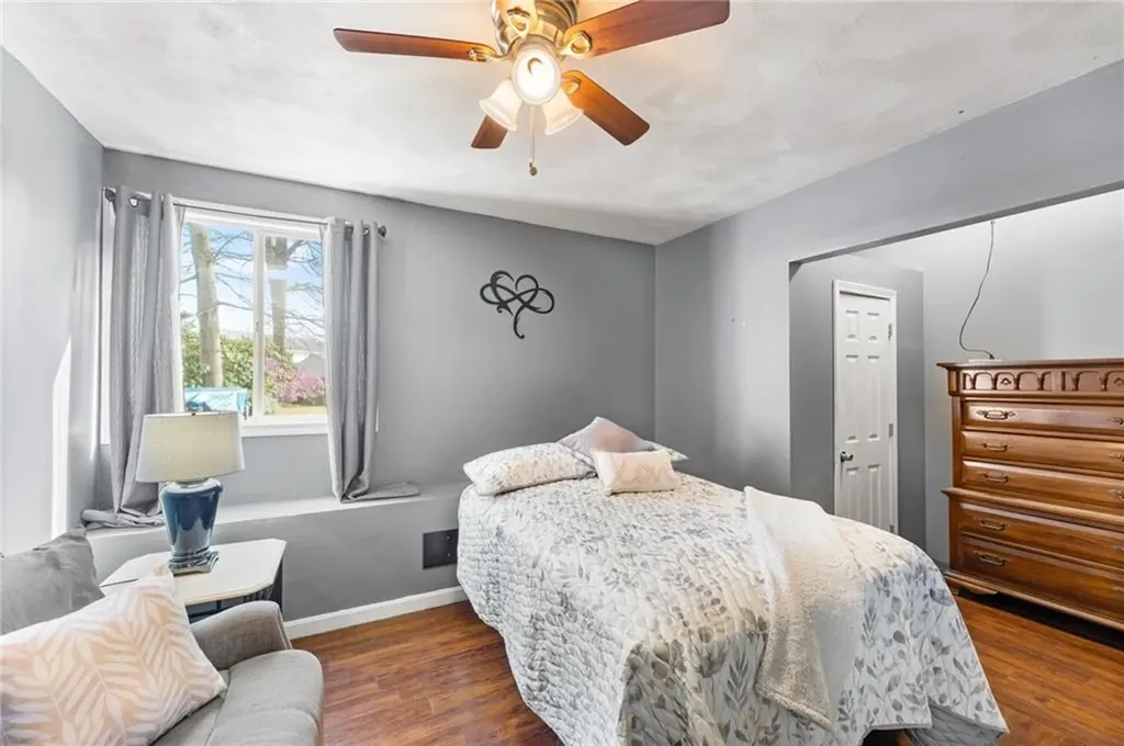22 Freedom Court Johnston RI 02919