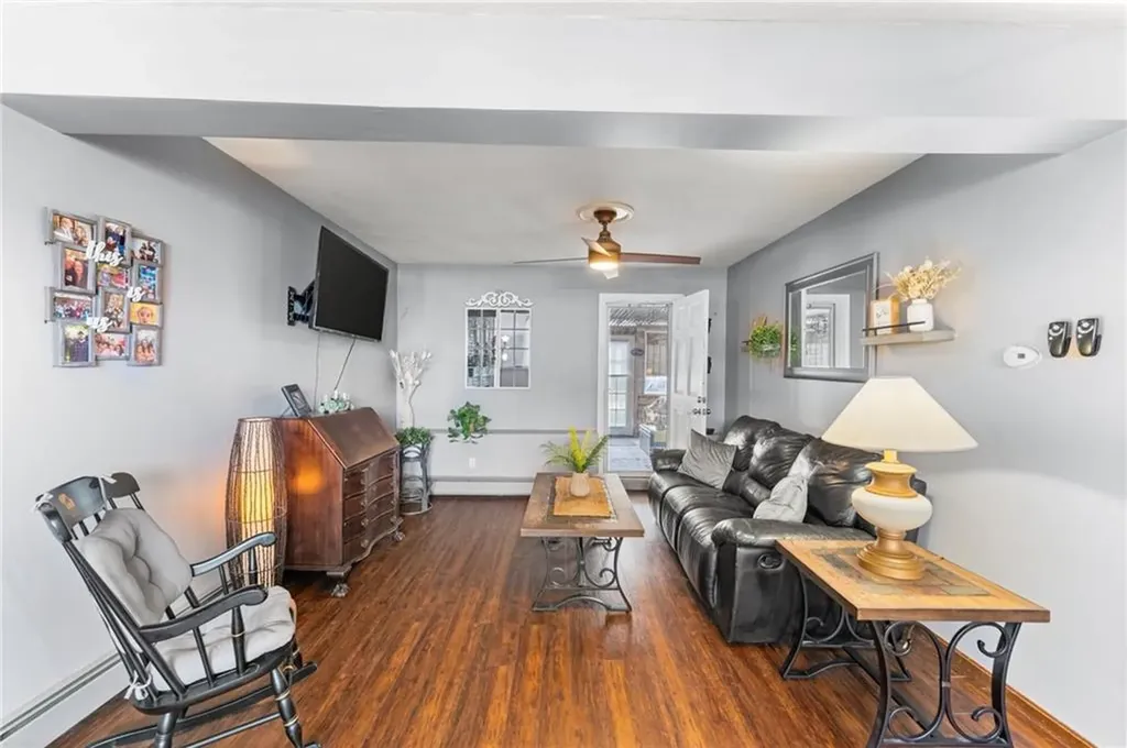 22 Freedom Court Johnston RI 02919