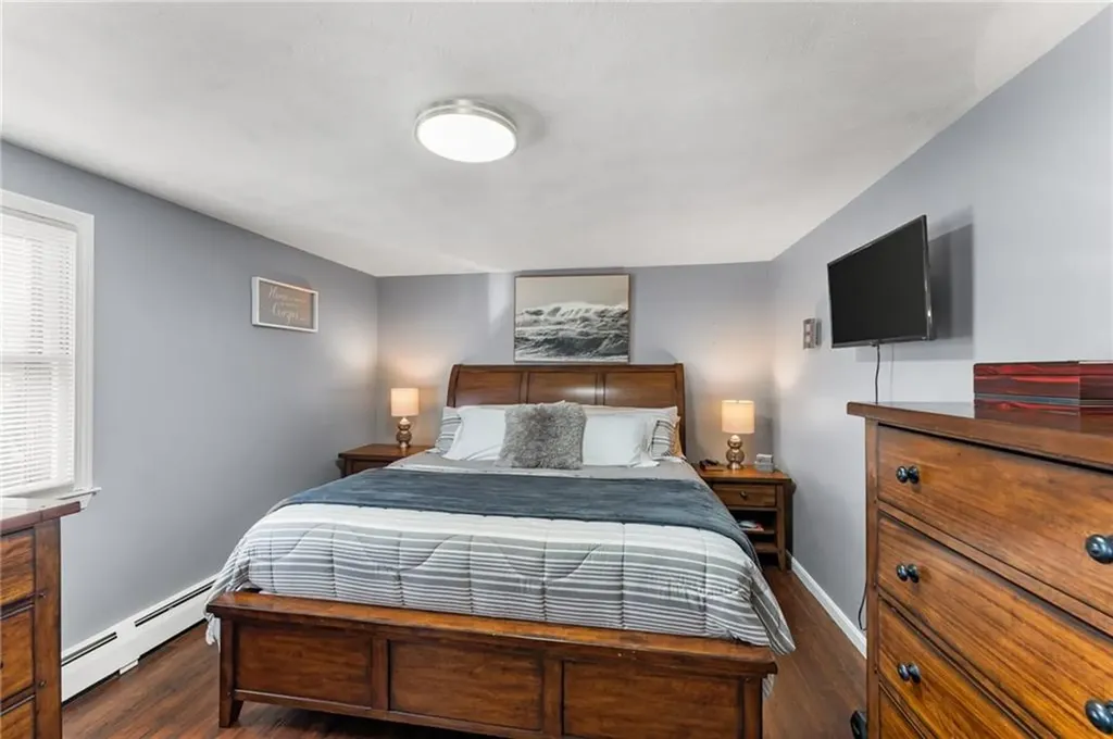 22 Freedom Court Johnston RI 02919