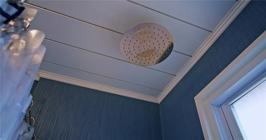 32 Wendy Way West Warwick RI 02893