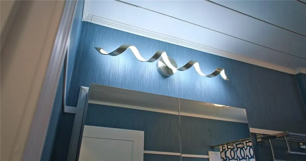 32 Wendy Way West Warwick RI 02893