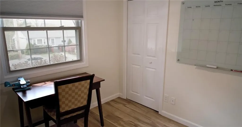 32 Wendy Way West Warwick RI 02893