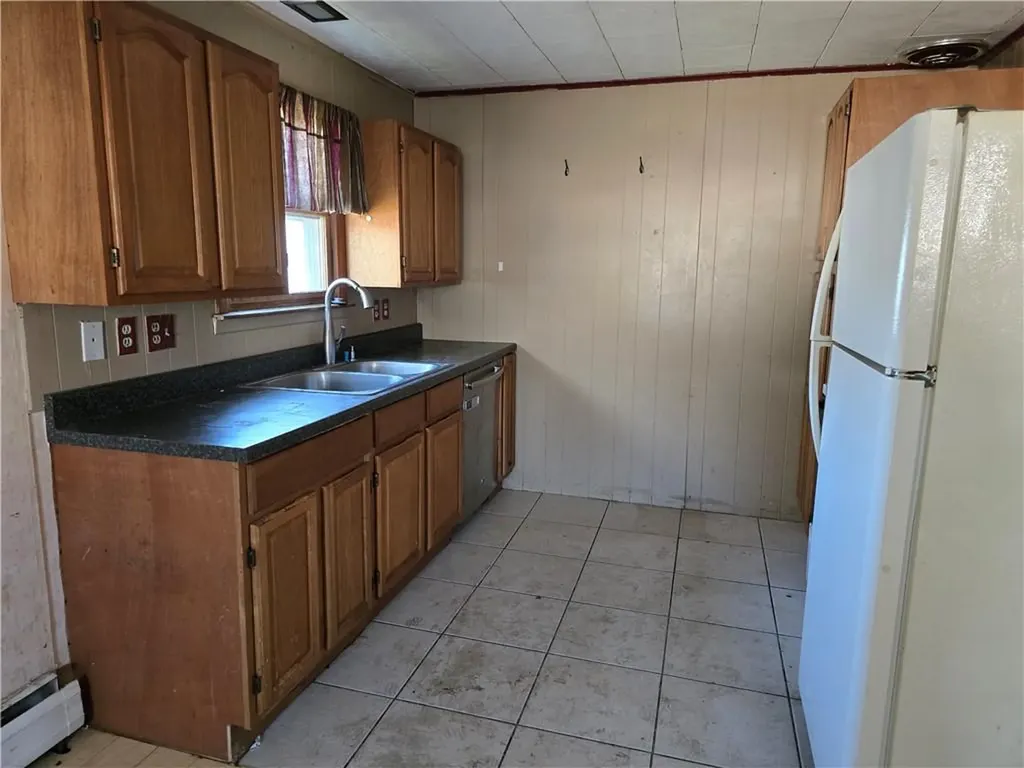 43 Meadowcrest Drive Cumberland RI 02864