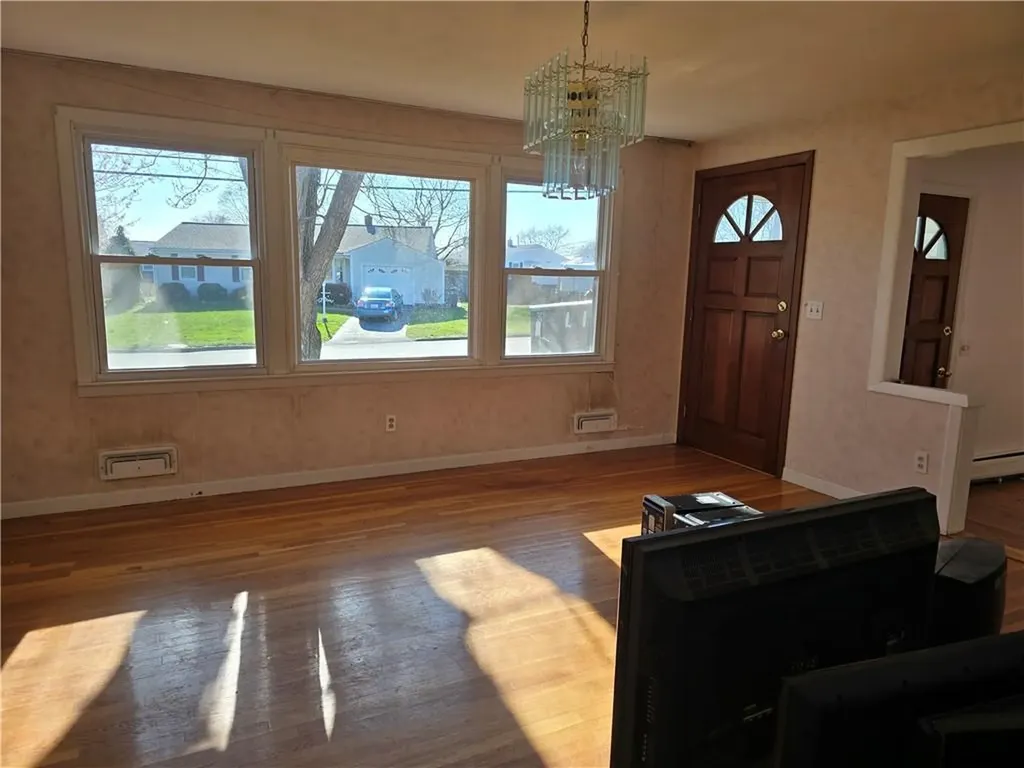 43 Meadowcrest Drive Cumberland RI 02864