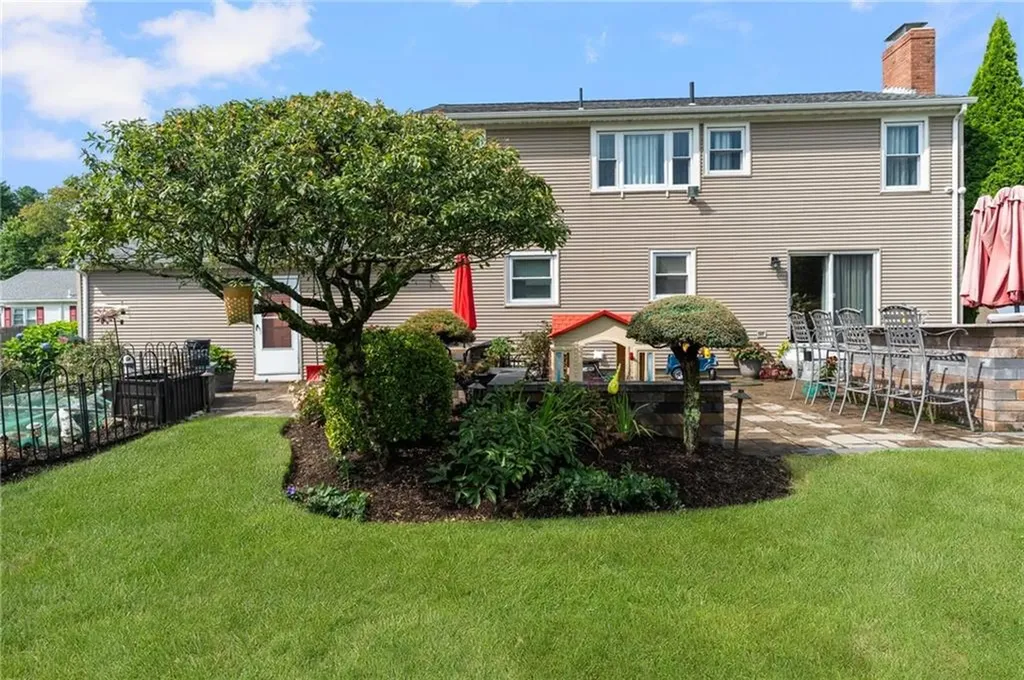 67 Peck Hill Road Johnston RI 02919