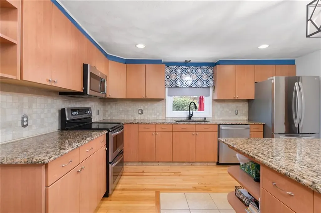 67 Peck Hill Road Johnston RI 02919