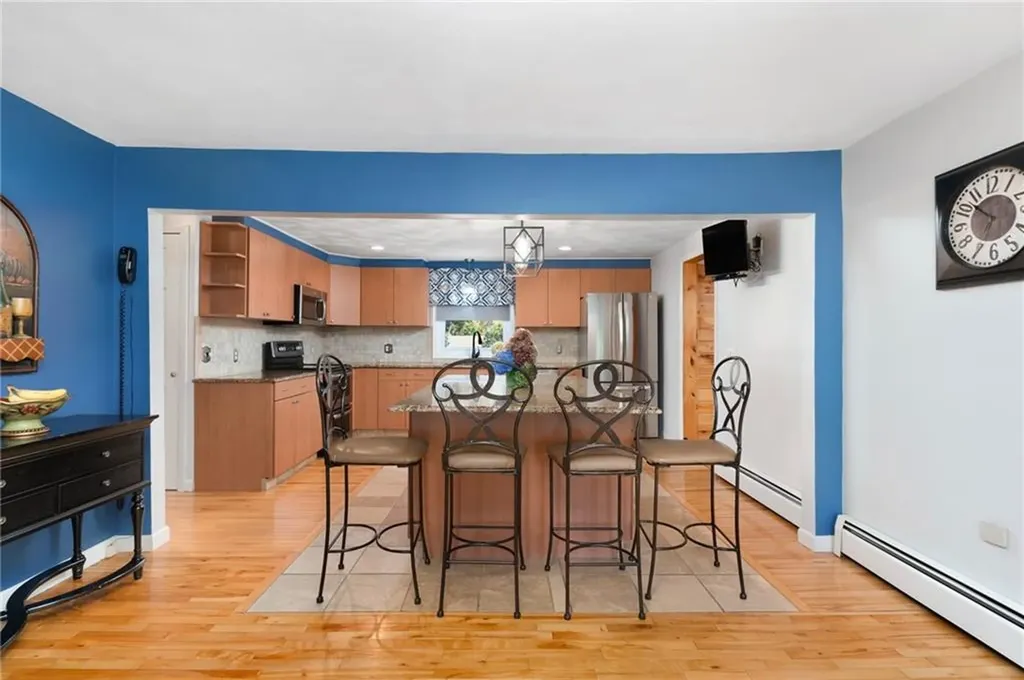 67 Peck Hill Road Johnston RI 02919