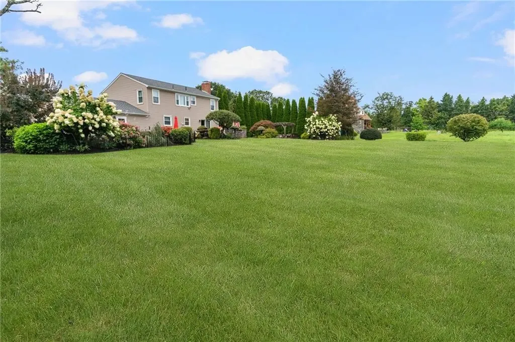 67 Peck Hill Road Johnston RI 02919